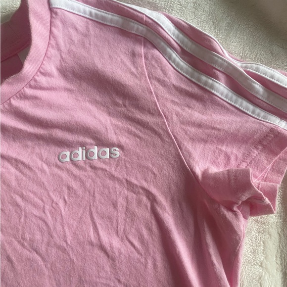 Adidas T-Shirt (open to offers!) - Picture 1 of 8